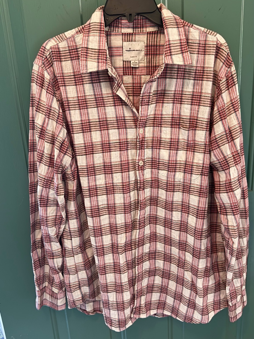 American Eagle Outfitters Red and White Plaid Button-Front Shirt